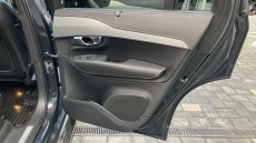 Volvo Xc90 2.0 B5P [250] R DESIGN Pro 5dr AWD Gtron Petrol Estate